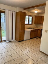 101 S Shafer St, Unit C10 in Athens, OH - Building Photo - Building Photo