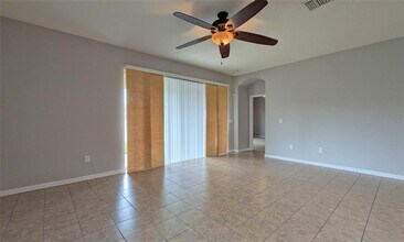 11318 Scribner Station Ln in Lithia, FL - Building Photo - Building Photo