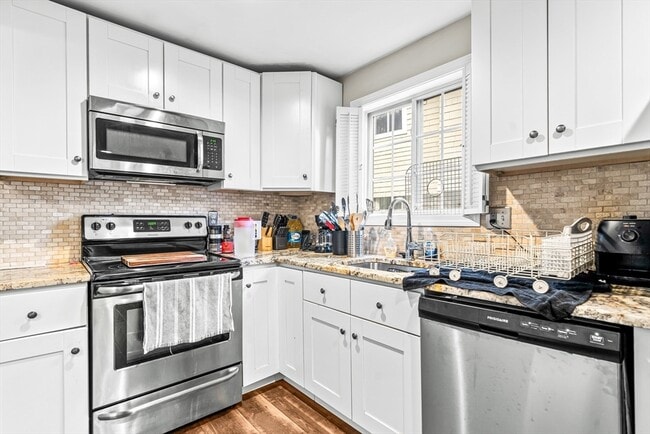 property at 121 Franklin St