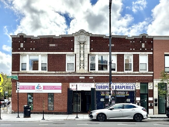 property at 3048 N Milwaukee Ave