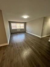 431 Park Ave in Orange, NJ - Foto de edificio - Building Photo