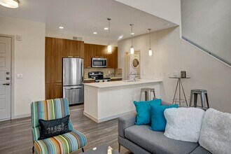 Escape in Phoenix, AZ - Building Photo - Building Photo