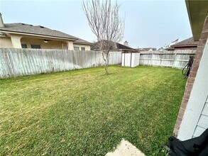 7005 Vineyard Dr in Corpus Christi, TX - Building Photo - Building Photo