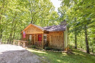 1026 Satterfield Rd in Cleveland, GA - Building Photo - Building Photo