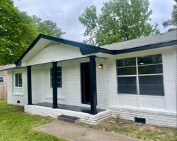 7741 Nautical Way in Chattanooga, TN - Building Photo