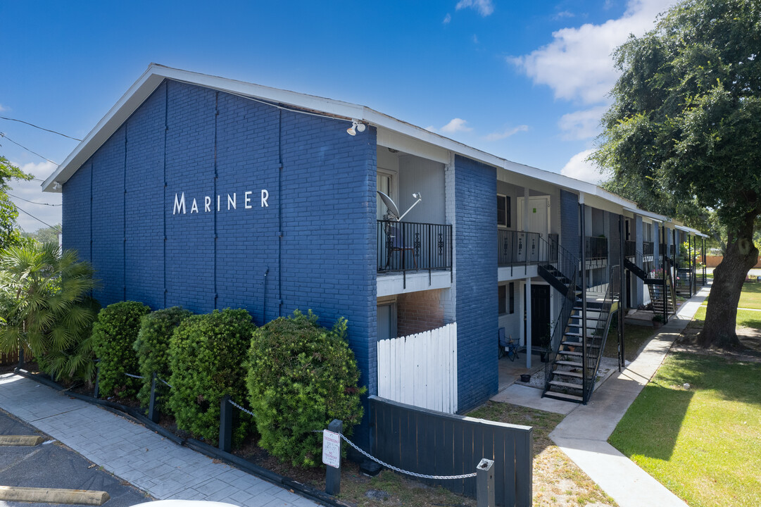 Mariner Under The Oaks in League City, TX - Foto de edificio