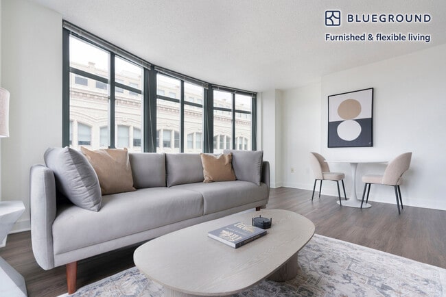 444 8th St NW in Washington, DC - Building Photo - Building Photo