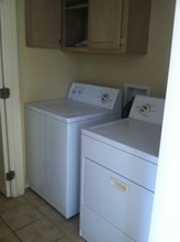 2408 Moonlight Ln, Unit 1 in Edinburg, TX - Building Photo - Building Photo
