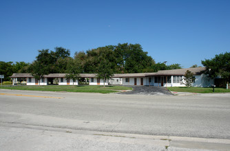 2564 Park Dr in Sanford, FL - Building Photo - Building Photo