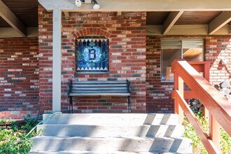 1959 Poplar Dr in Running Springs, CA - Building Photo - Building Photo
