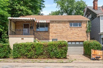 770 Boquet St in Mckees Rocks, PA - Building Photo - Building Photo