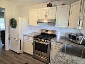 4800 SE Federal Hwy in Stuart, FL - Building Photo - Building Photo