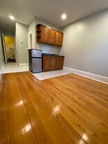 868 Beacon St in Boston, MA - Building Photo