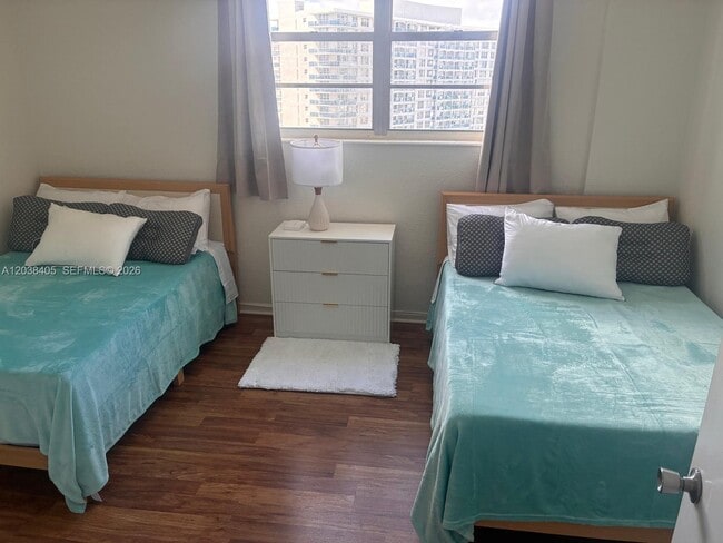 property at 3901 S Ocean Dr