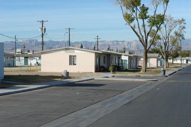 Marble Manor in Las Vegas, NV - Building Photo - Building Photo