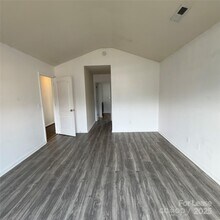9013 Maidenhair Ct in Charlotte, NC - Building Photo - Building Photo