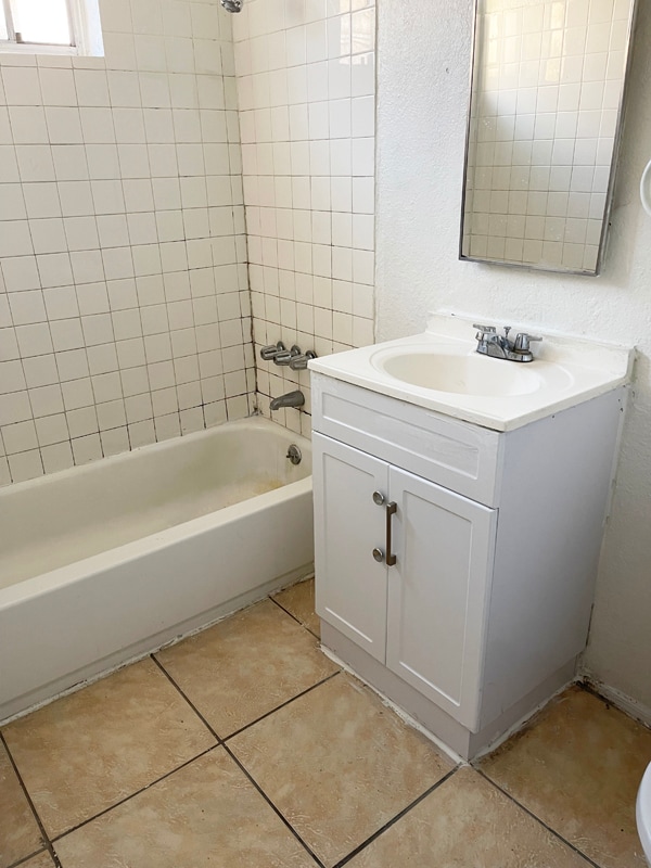 808 E Pine St, Unit 7 in Compton, CA - Building Photo - Building Photo