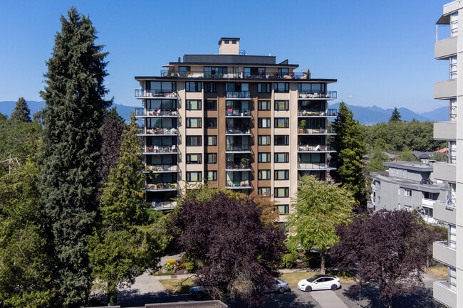 the WestWyn in Vancouver, BC - Building Photo - Building Photo