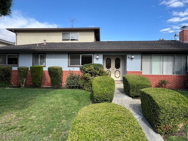 property at 651 Belladonna Ct