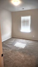 1028 Grays Ml Rd in Charlotte, NC - Building Photo - Building Photo