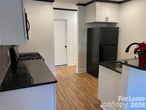 19716 Smith Cir in Cornelius, NC - Building Photo - Building Photo