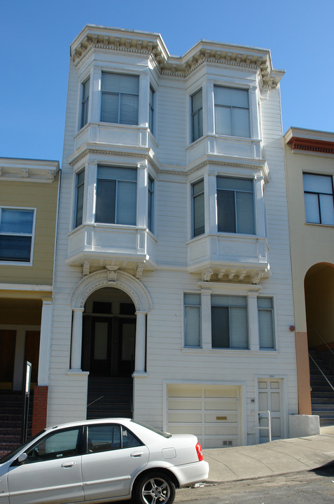 1952 Stockton St in San Francisco, CA - Building Photo