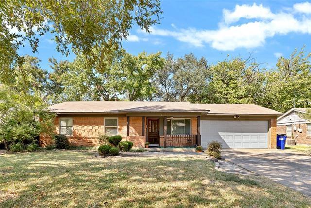 property at 13515 Onyx Ln