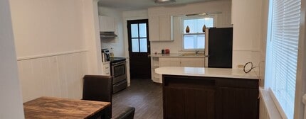 36 Haendel St in Binghamton, NY - Building Photo - Building Photo