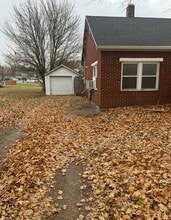 604 E Oak St in Watseka, IL - Building Photo - Building Photo