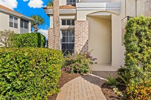 25000 Cypress Hollow Ct in Bonita Springs, FL - Building Photo