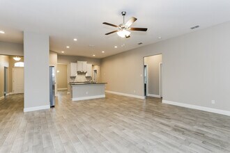 422 Shari Dr in Midlothian, TX - Building Photo - Building Photo