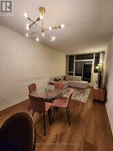 339 Rathburn Rd W in Mississauga, ON - Building Photo - Building Photo