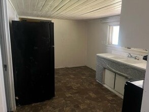 1055 S Dudley Ave in Bartow, FL - Building Photo - Building Photo