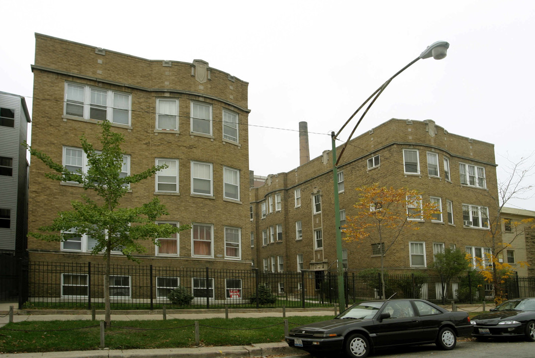 wolcott equities in Chicago, IL - Building Photo