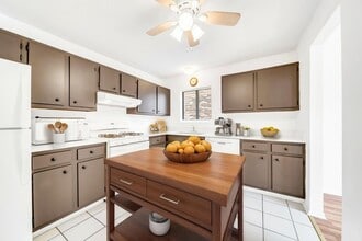 9102 Franklin Ct in Orland Park, IL - Building Photo - Building Photo