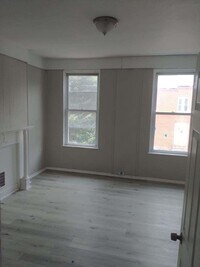 2709 Presbury St photo'