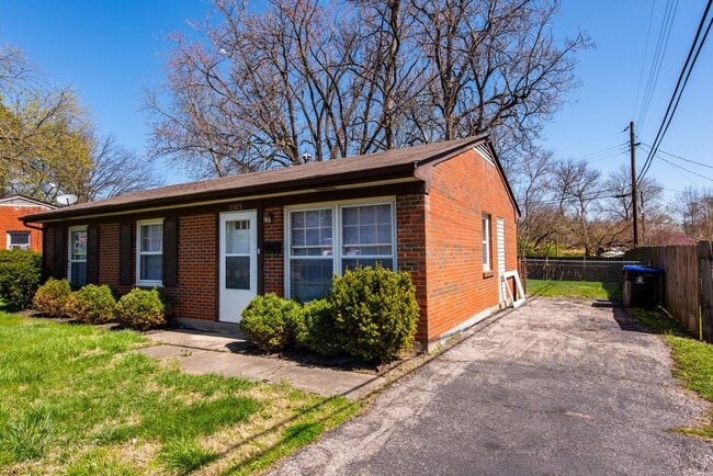 3503 Medford Ct in Louisville, KY - Building Photo - Building Photo