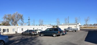 15770 E Colfax Ave in Aurora, CO - Building Photo