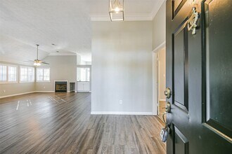 5507 Village Springs Dr in Humble, TX - Building Photo - Building Photo