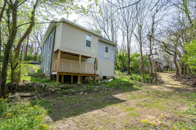 326 Maple St in Lewisburg, TN - Building Photo - Building Photo