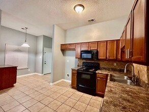 6840 Kamali Ave in Cordova, TN - Building Photo - Building Photo