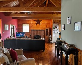 58 Orr Rd in Delta, PA - Foto de edificio - Building Photo