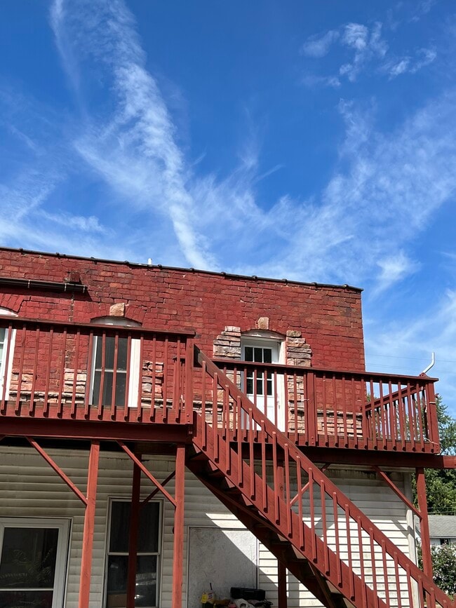 14 N Main St, Unit 3