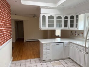 49 S Water St in Greenwich, CT - Building Photo - Building Photo