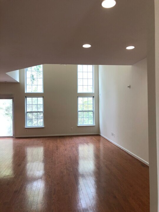 4875 Atlas Cedar Way in Aberdeen, MD - Building Photo