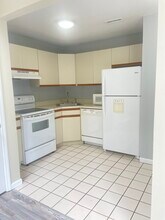 55 Cross St in Danbury, CT - Building Photo - Building Photo