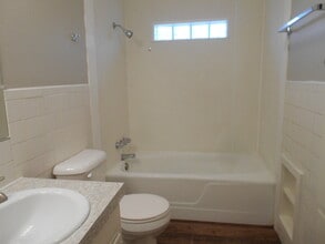 1905 41st St in Lubbock, TX - Building Photo - Building Photo