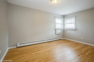 9791 Ivanhoe Ave in Schiller Park, IL - Building Photo - Building Photo
