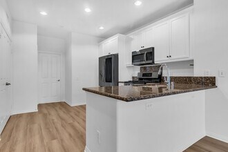 8620 Belford Ave in Los Angeles, CA - Building Photo - Building Photo