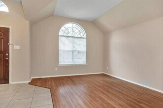 5212 Westheimer Rd in Fort Worth, TX - Building Photo - Building Photo